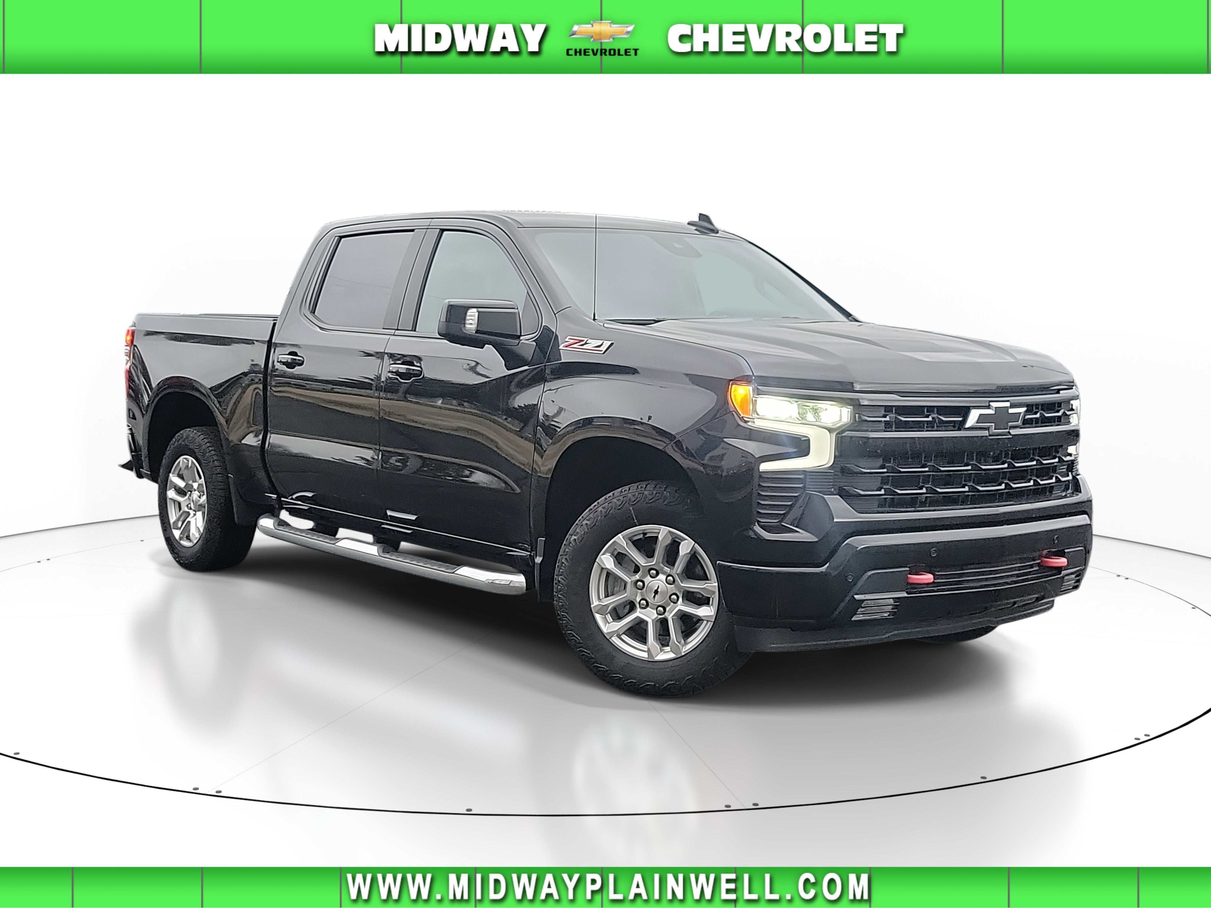 2025 Chevrolet Silverado 1500 RST in Black — front three-quarter view